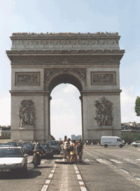 [Arc de Triomphe]